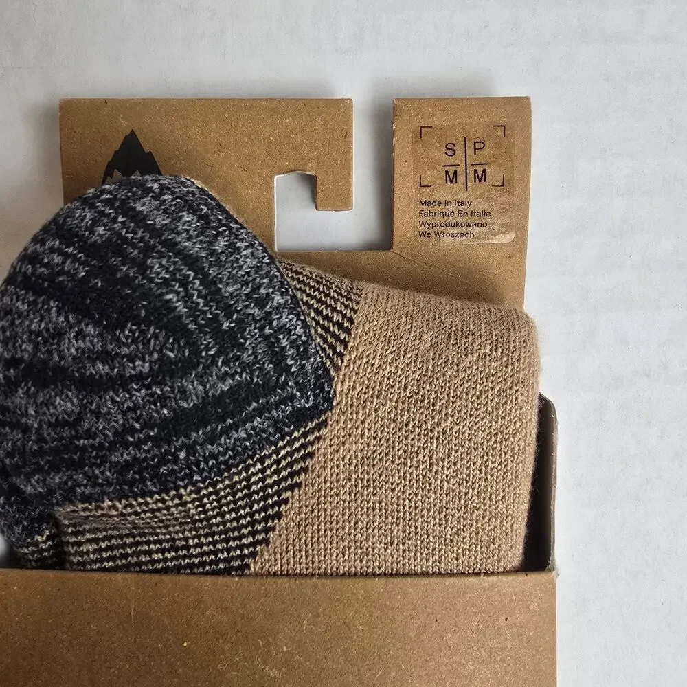 Burton Womens Size S/M (4-6.5) Emblem Midweight Socks Summit Taupe
